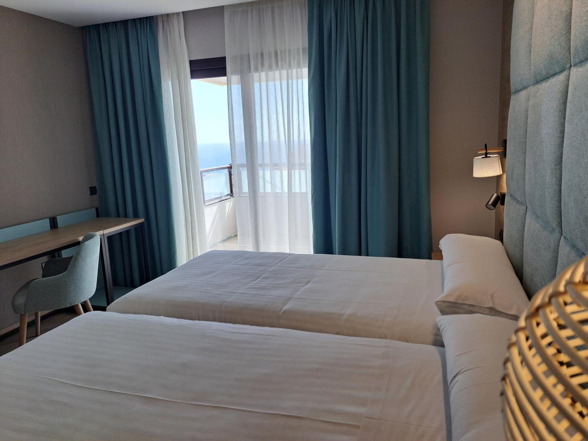 Hotel Maya Alicante Luaran gambar