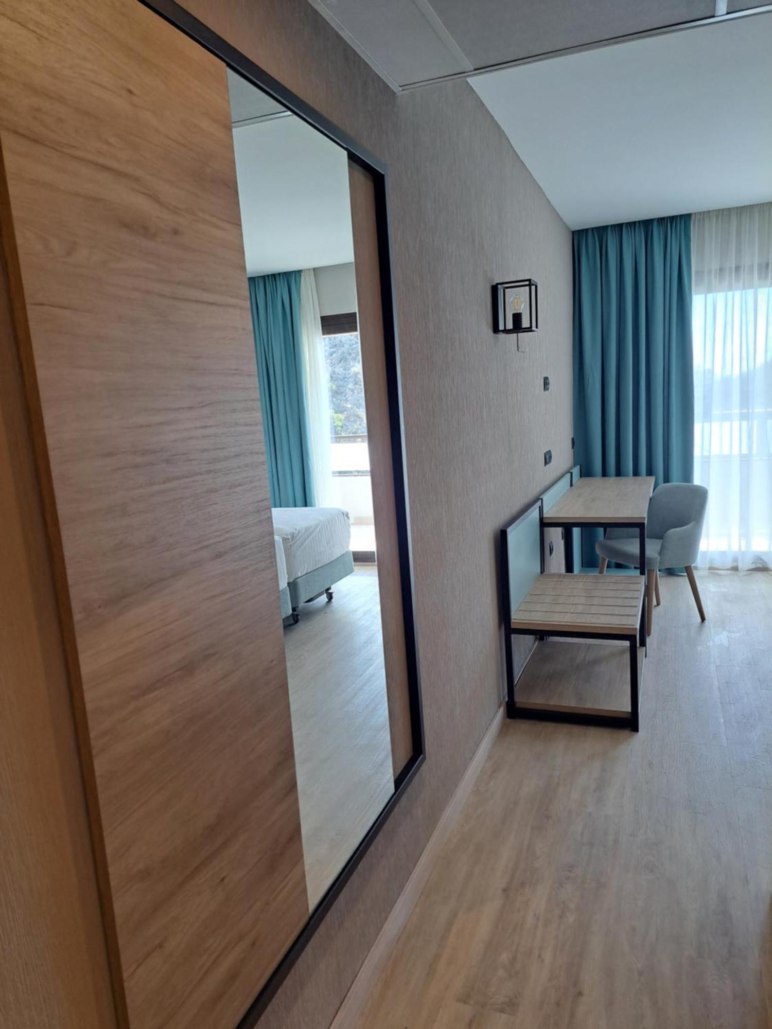 Hotel Maya Alicante Luaran gambar