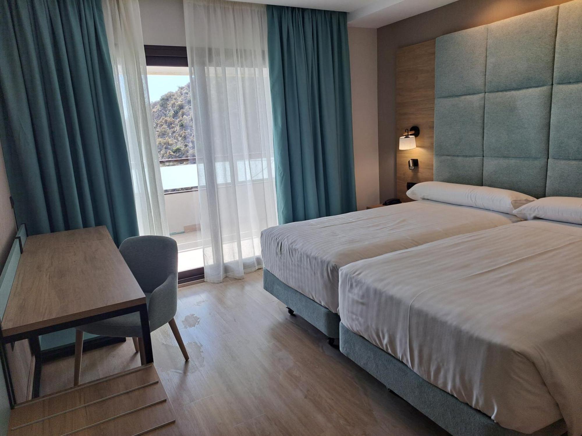 Hotel Maya Alicante Luaran gambar