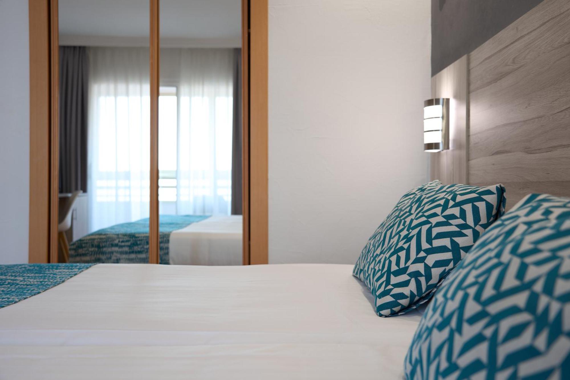 Hotel Maya Alicante Luaran gambar