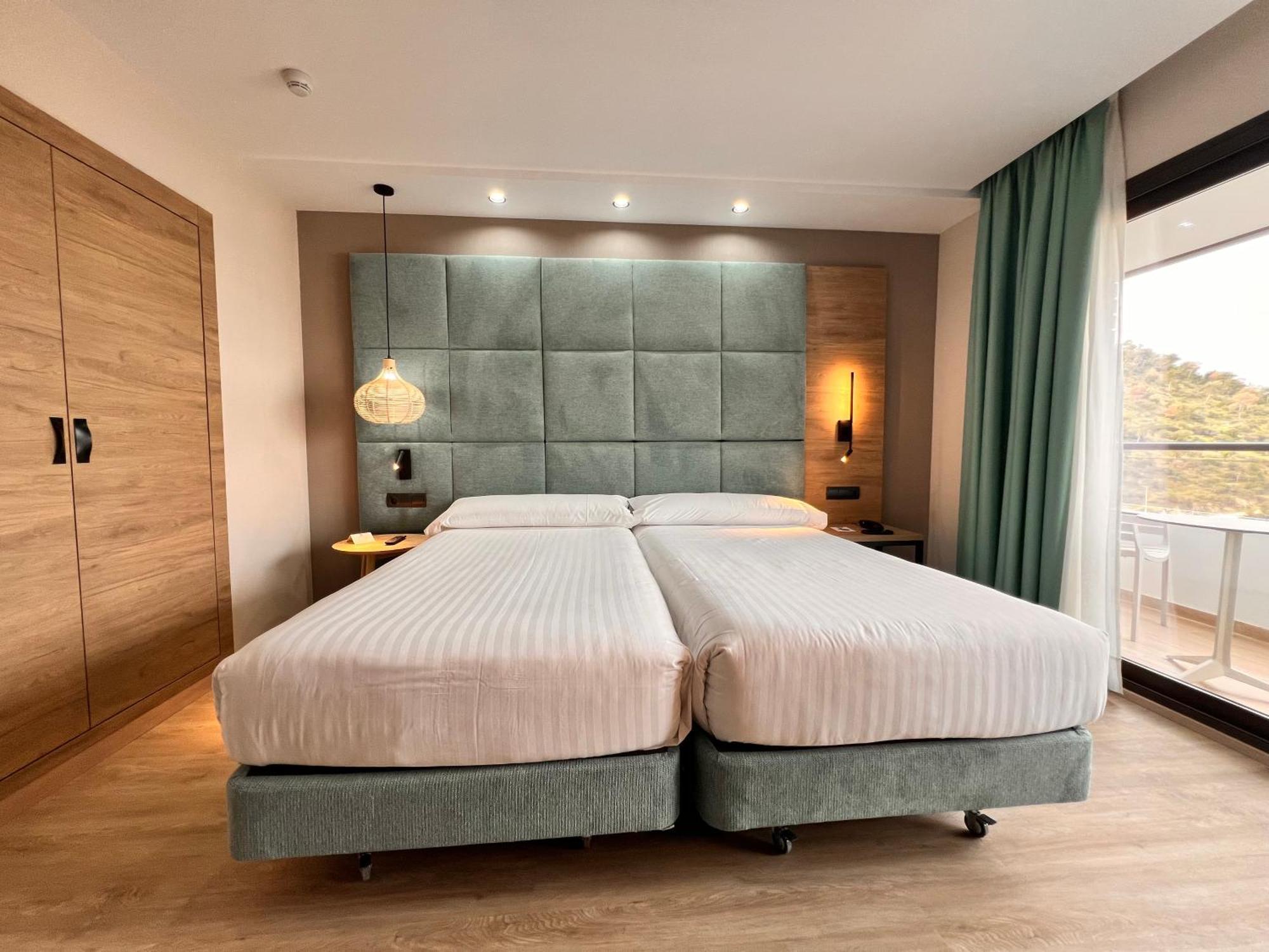 Hotel Maya Alicante Luaran gambar
