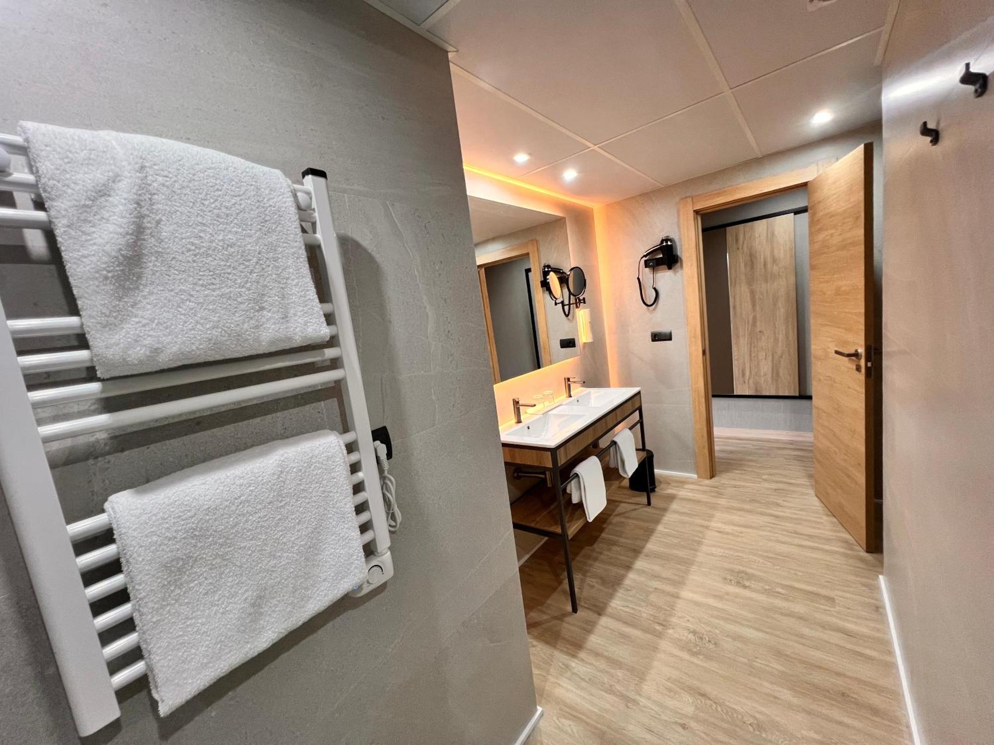 Hotel Maya Alicante Luaran gambar